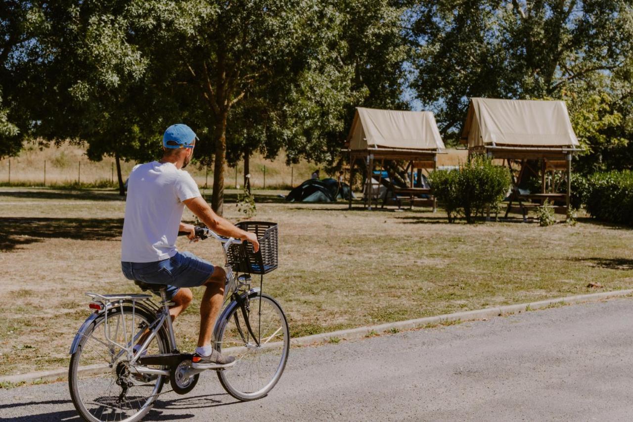 Camping Onlycamp Tours Val De Loire Saint-Avertin Kültér fotó